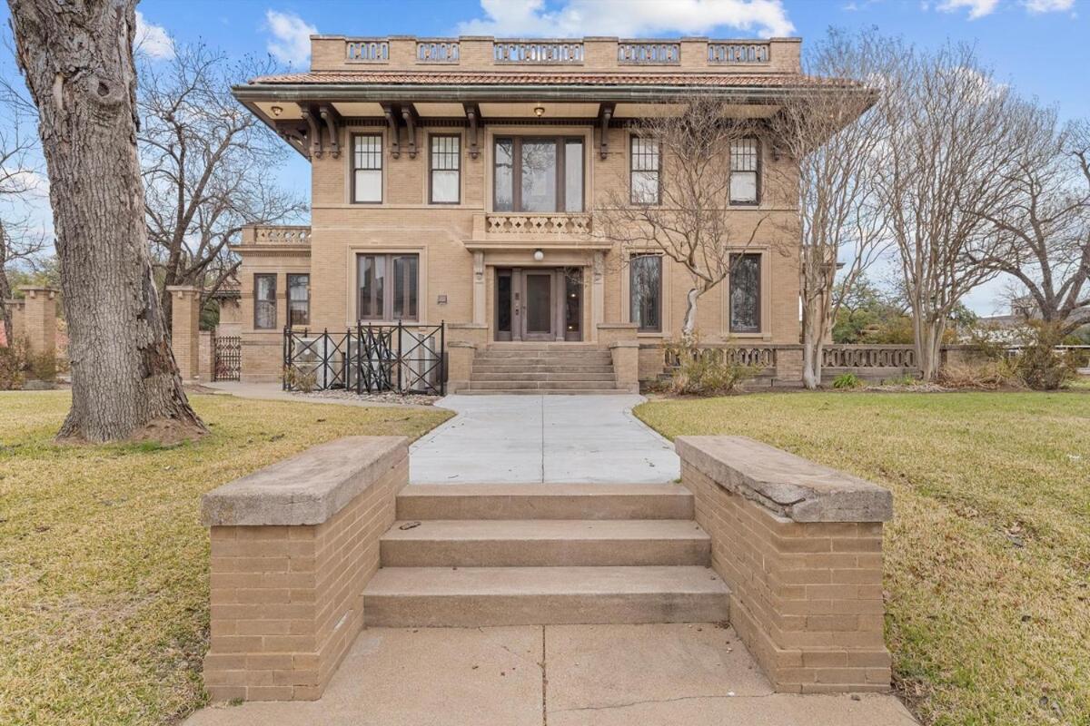 Historic Migel House In Downtown Waco Villa ภายนอก รูปภาพ